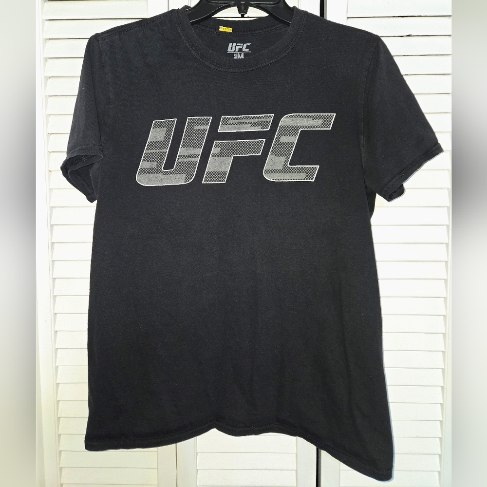 UFC Men's M Short Sleeve Tee